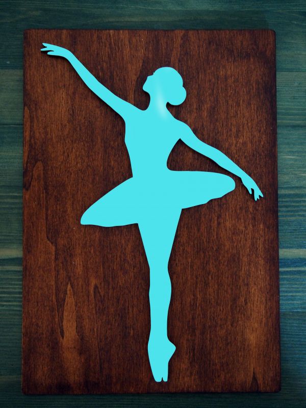 Dřevěný obrázek baletka 1 - barvy na míru