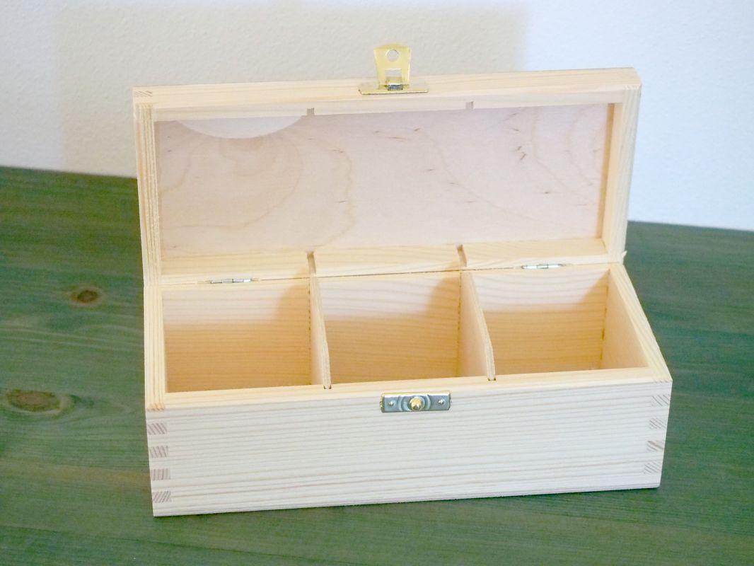 Dřevěná krabička na čaj se 3 přihrádkami
