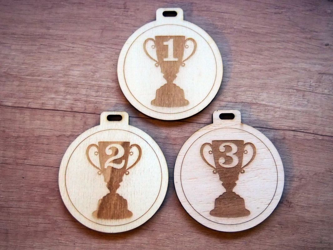 Medaile dřevěná 3ks pohár