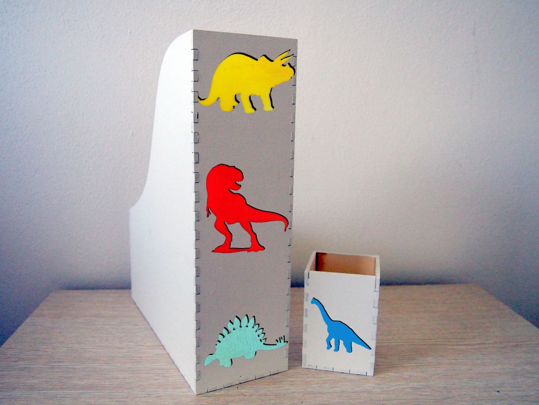 Set pořadače na papíry a stojánku na pastelky s dinosaury
