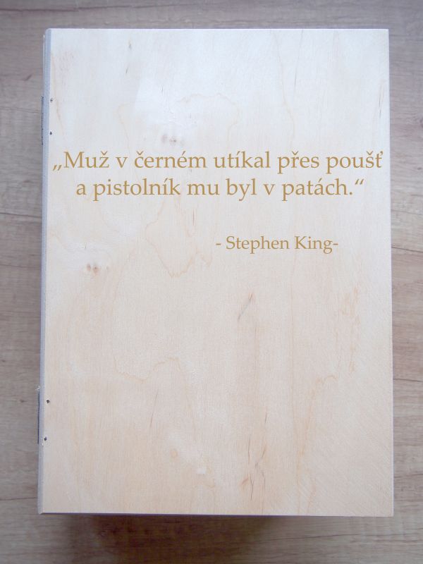 Dřevěná skříňka "knížka" s gravírováním